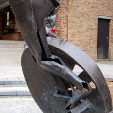 Statue des 24h v�lo photo 2