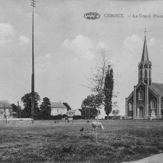Place communale de Croux photo7